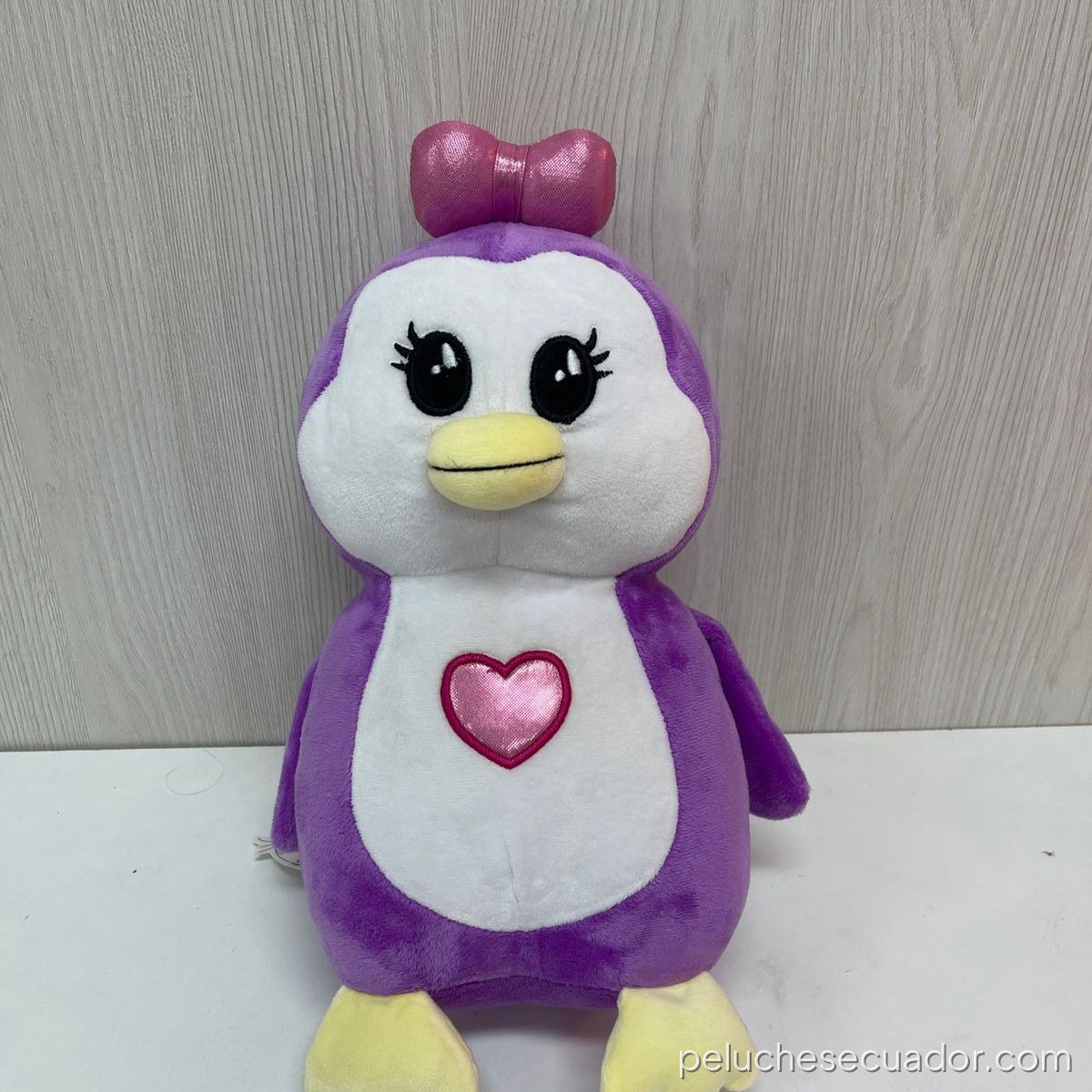 PP PELUCHE PINGUINO VIOLETA MED LT-205