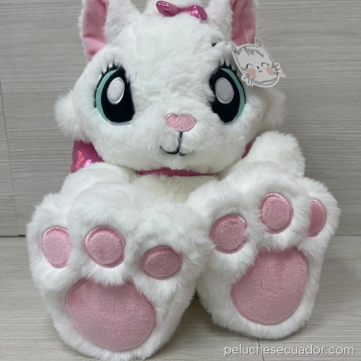 PELUCHE MARIE SENTADA