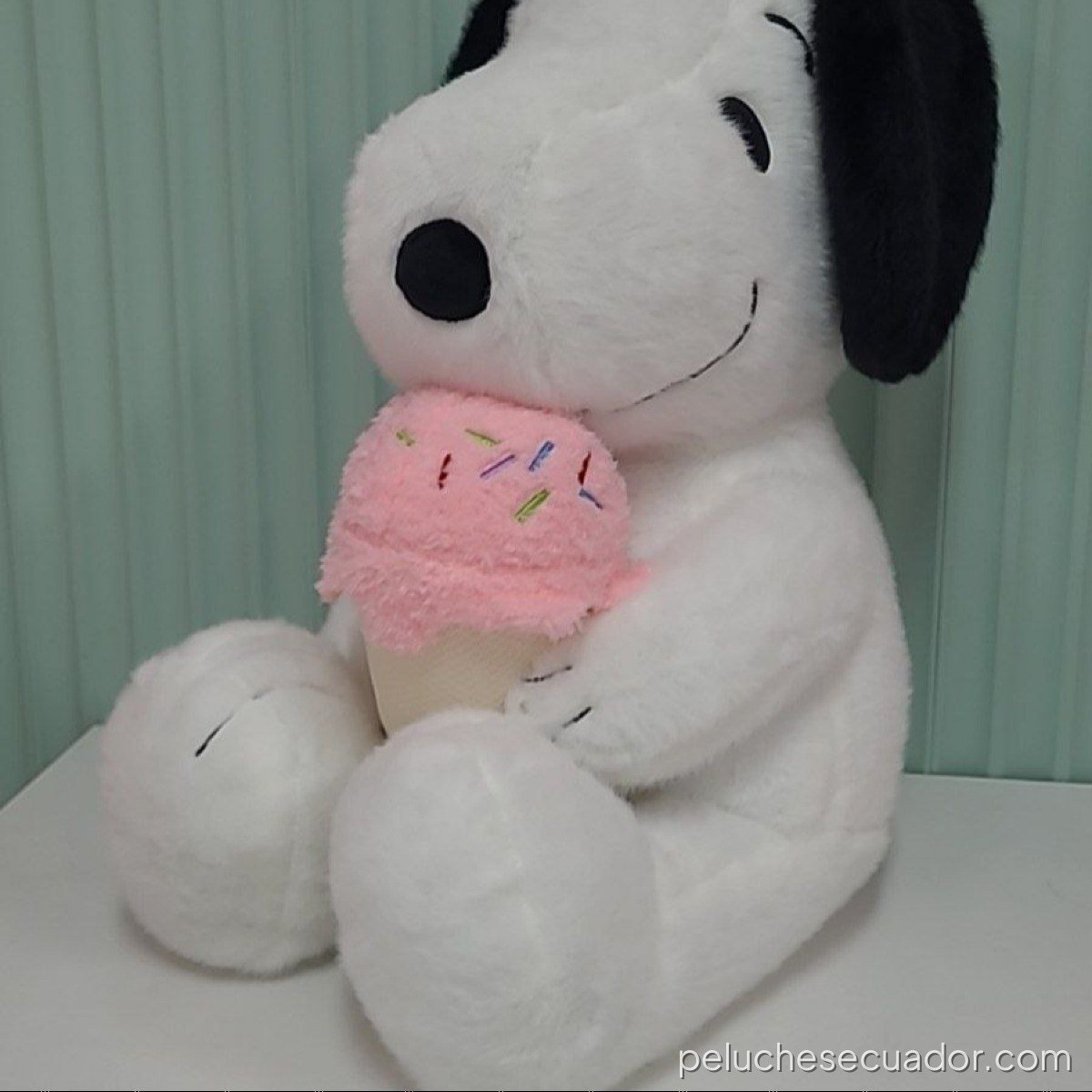 PELUCHE SNOOPY HELADO GRANDE 17272