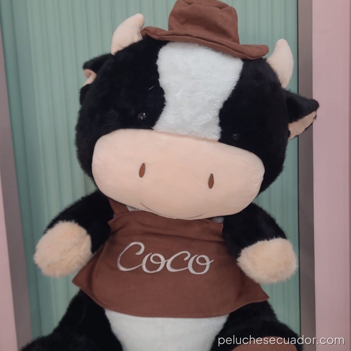 PELUCHE VACA CON SOMBRERO 60CM BKR2601047 16271R
