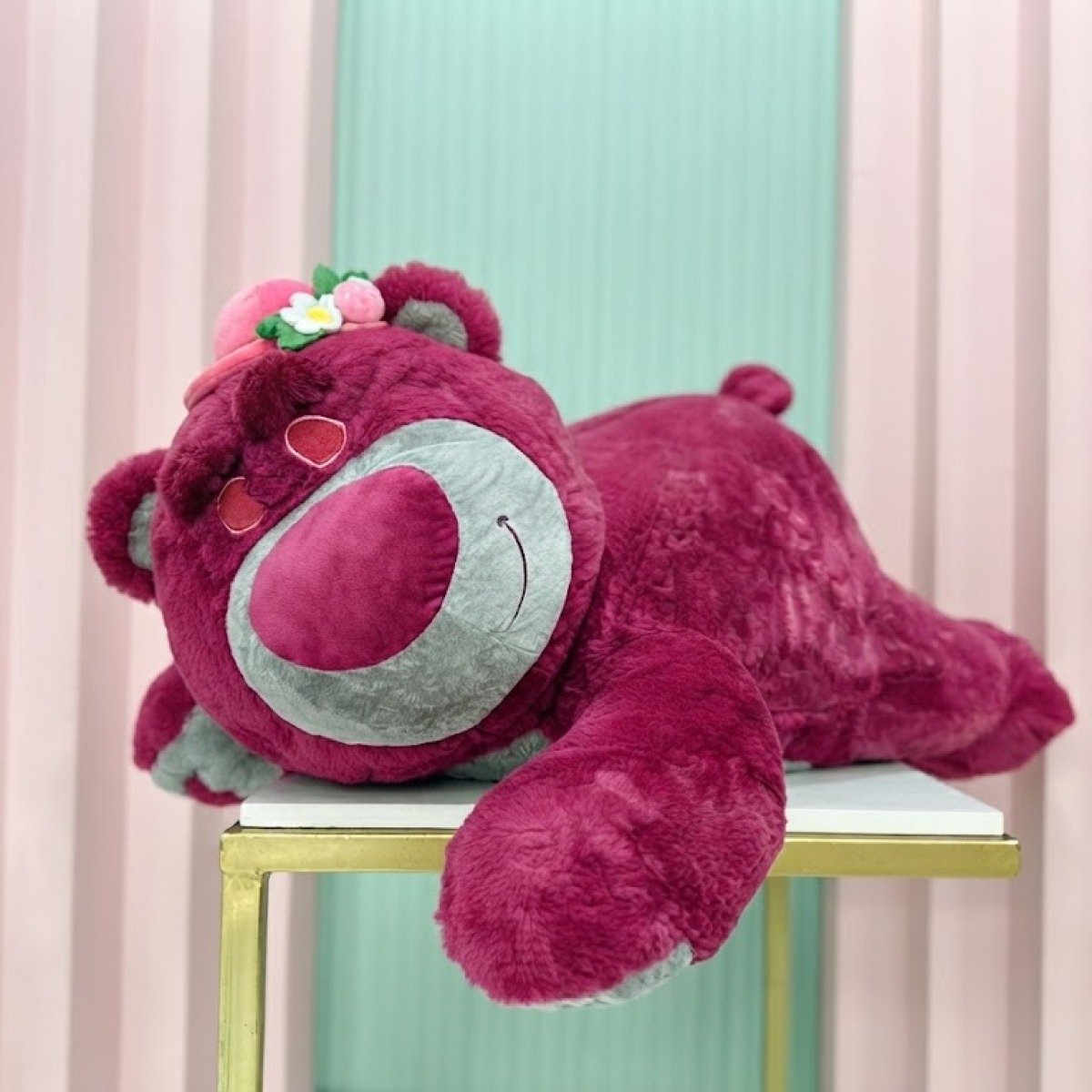 PELUCHE LOTSO ACOSTADO VINO
