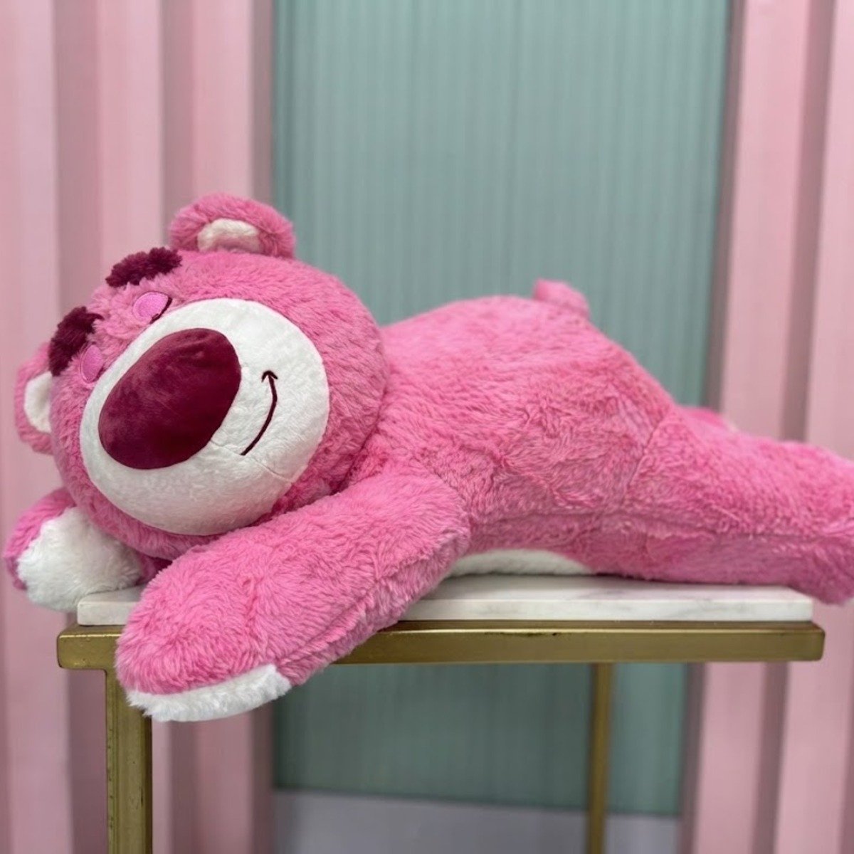 PELUCHE LOTSO ACOSTADO